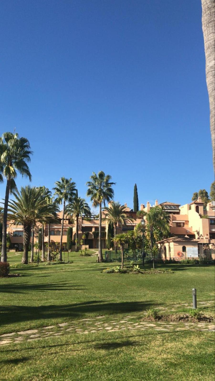 La Cartuja Del Golf Lägenhet Estepona Exteriör bild